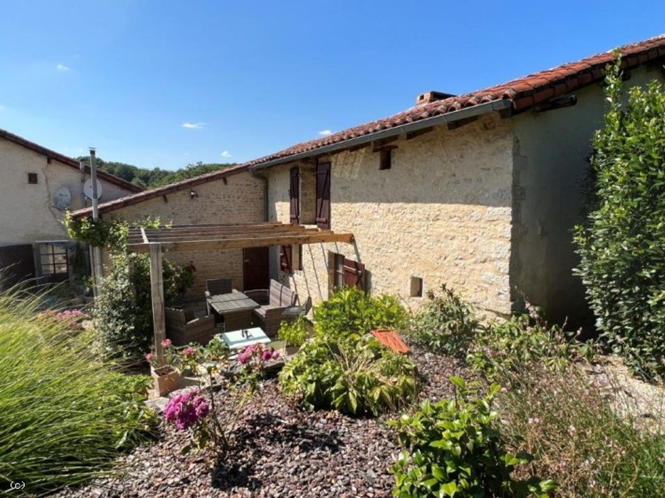 Villa i Nanteuil-en-Vallee, Charente - foto 5