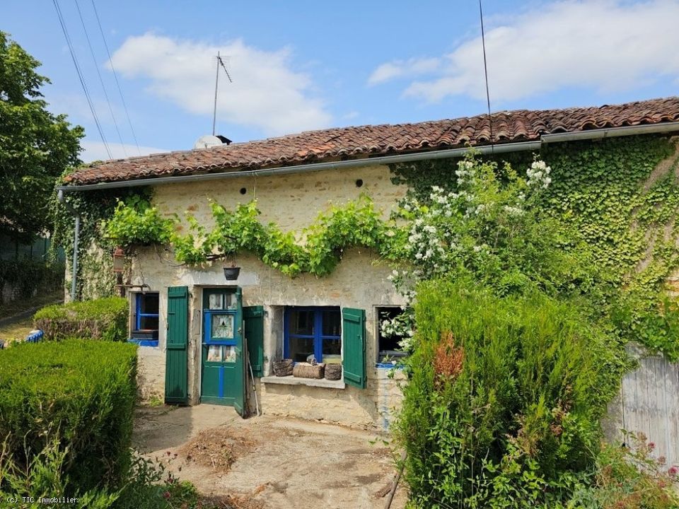 Villa i Saint-Claud, Charente - foto 1