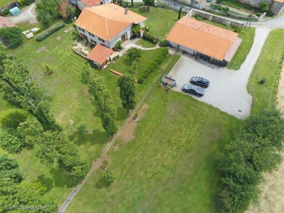 Villa i Cellefrouin, Charente - foto 1