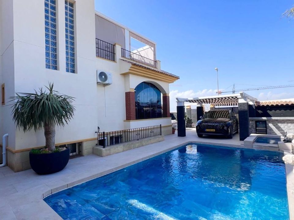 Villa i Ciudad Quesada, Alicante - foto 1
