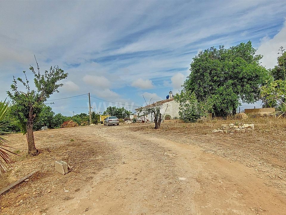 Helårsgrund i Lagoa, Faro - foto 1