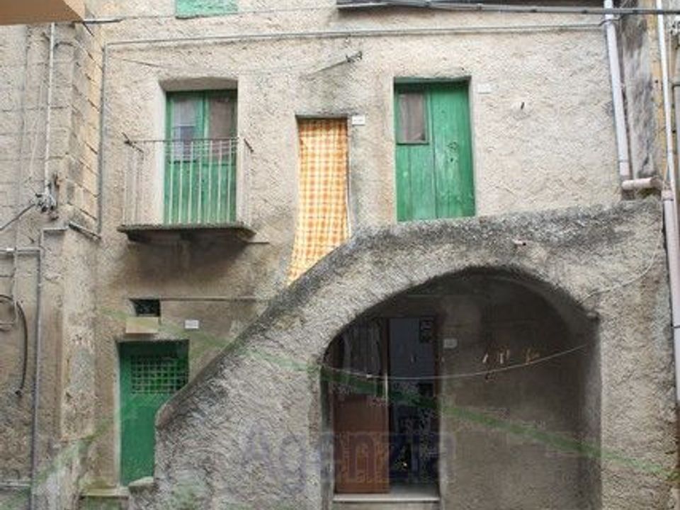 Casa de pueblo en Cianciana, Agrigento - foto 3