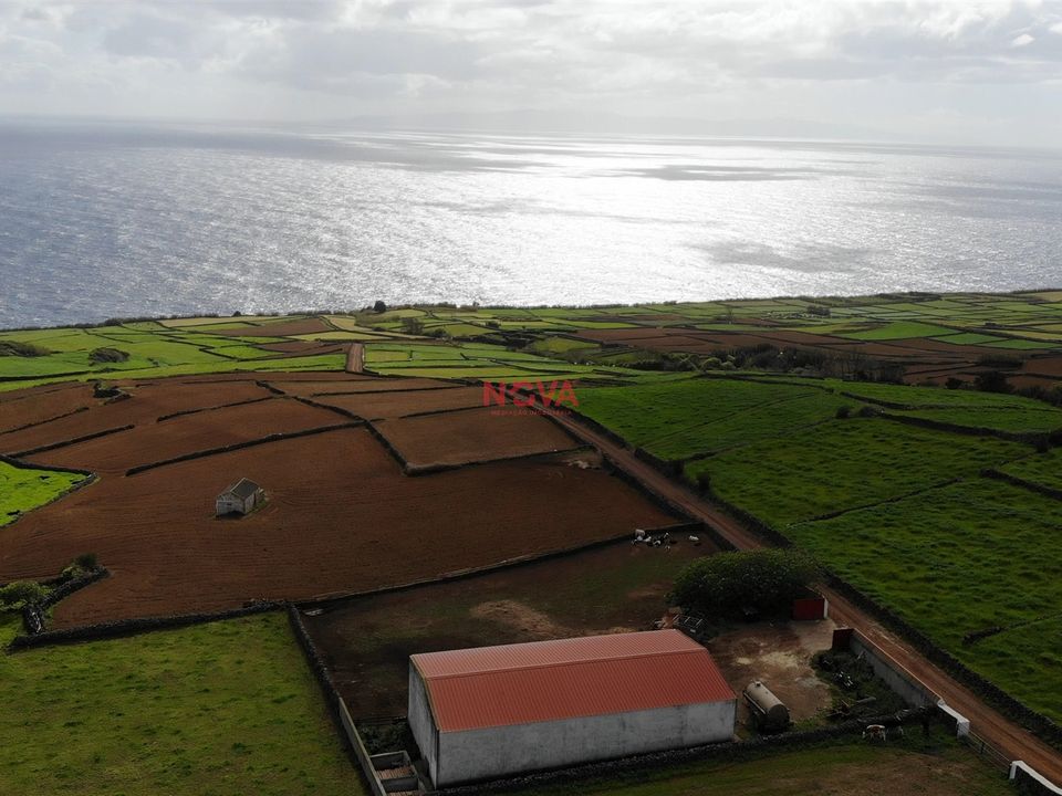 Villa i Angra do Heroismo, Terceira - foto 1