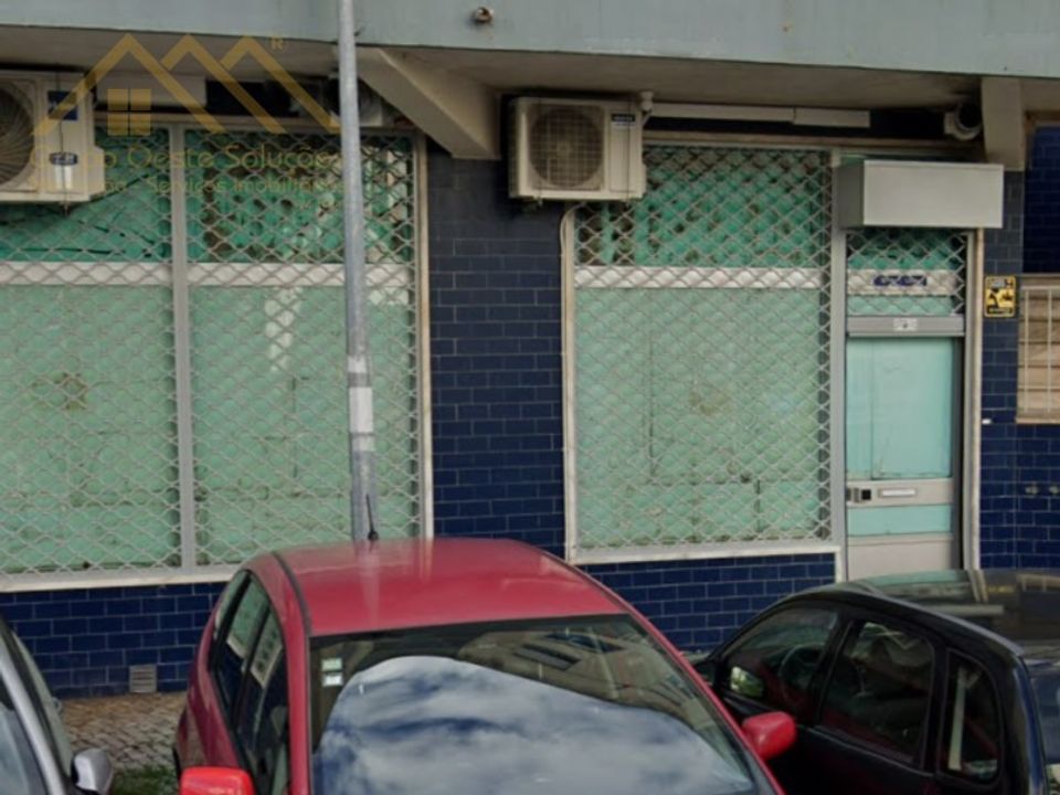 Erhvervsejendom i Loures, Lisbon - foto 1