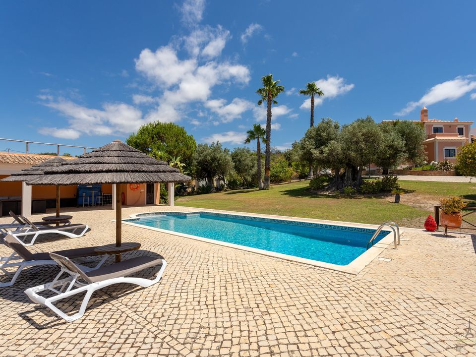 Villa i Santa Barbara de Nexe, Faro - bilde 1