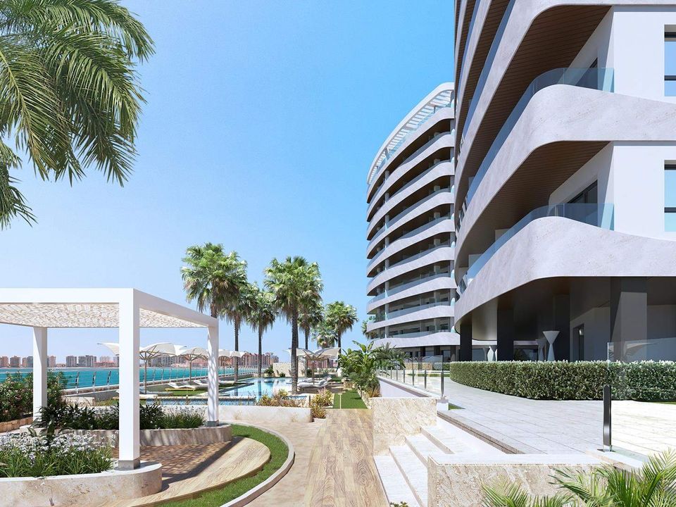 Lejlighed i La Manga Del Mar Menor, Murcia - foto 1