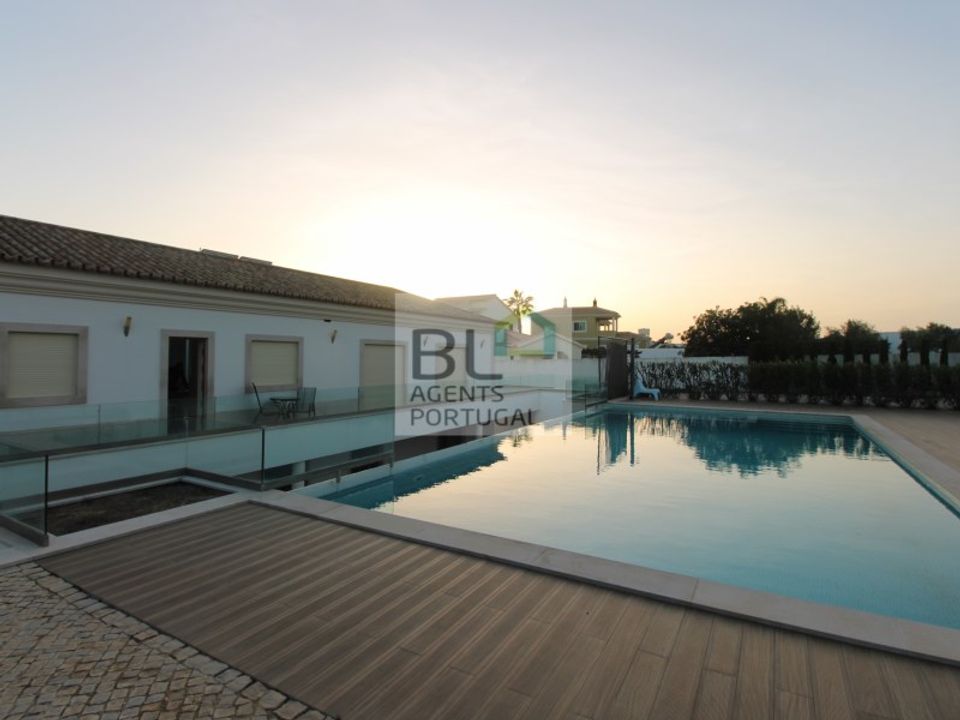 Villa i Quelfes, Faro - foto 1