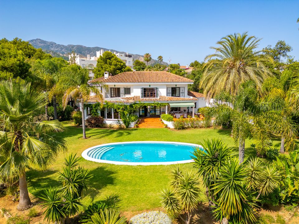 Villa i Marbella, Malaga - foto 1