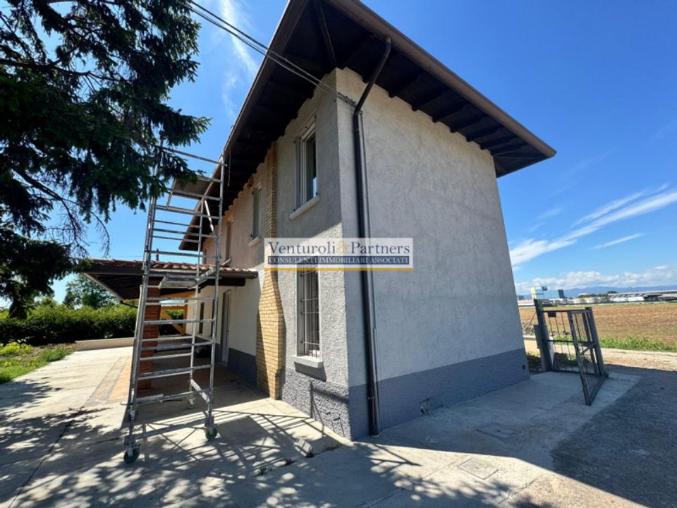 Villa i Montichiari, Brescia - foto 2