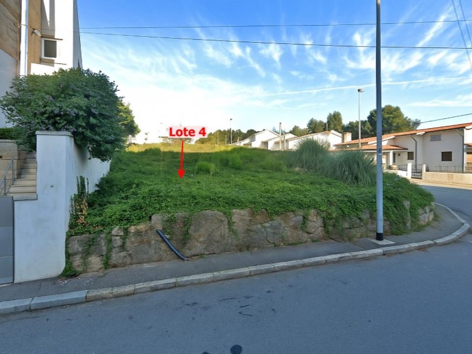 Helårsgrund i Maia, Porto - foto 1