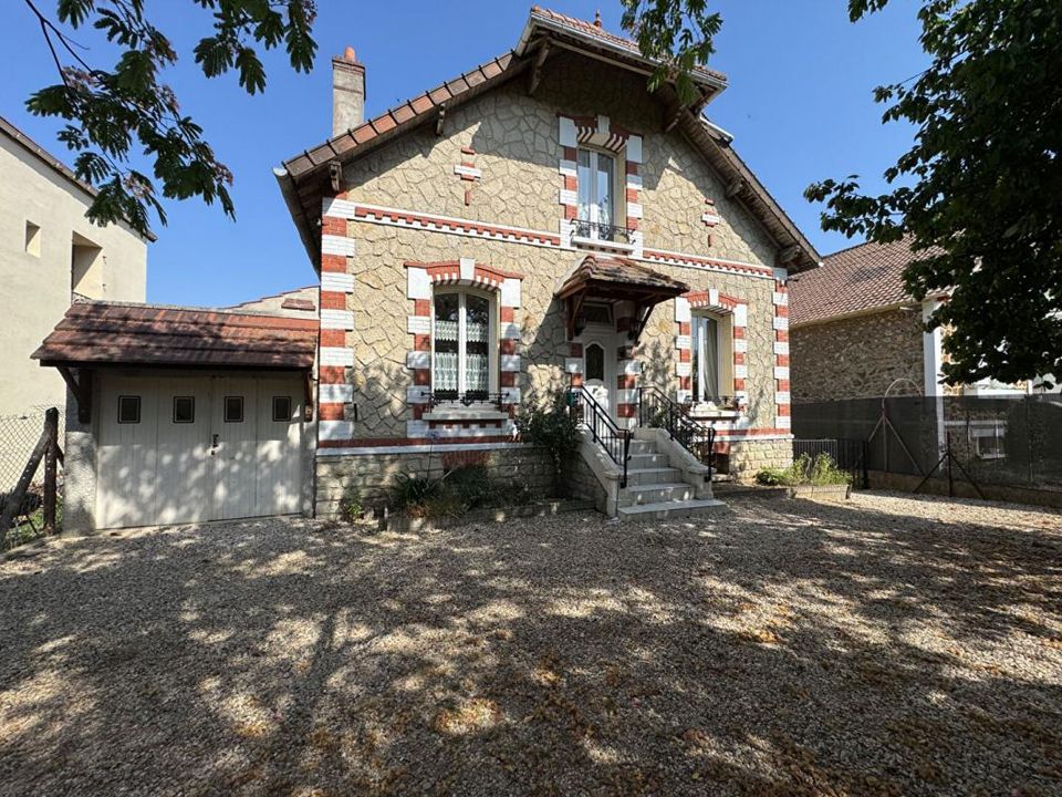 Villa i Nanteuil-le-Haudouin, Oise - foto 1