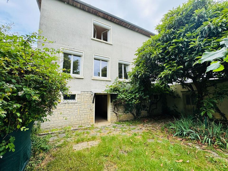 Villa em Nevers, Nievre - foto 1