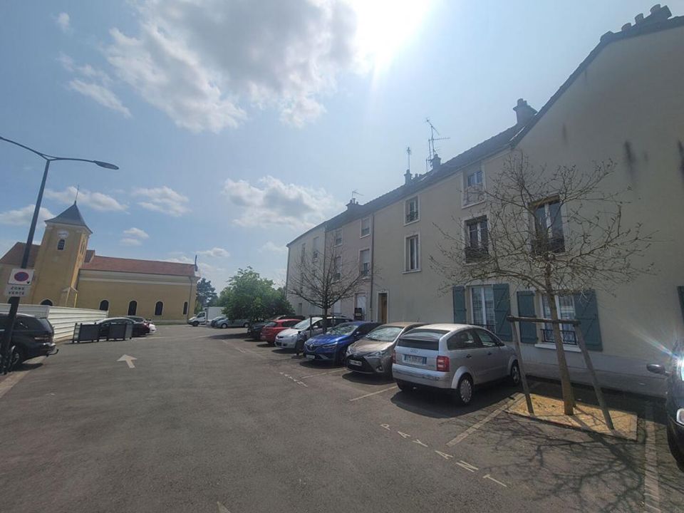 Lejlighed i Montfermeil, Seine-Saint-Denis - foto 1
