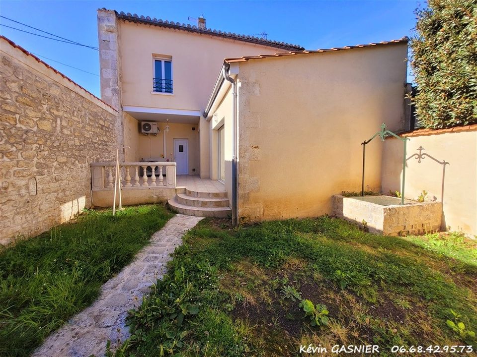 Villa i L'Isle-d'Espagnac, Charente - foto 1