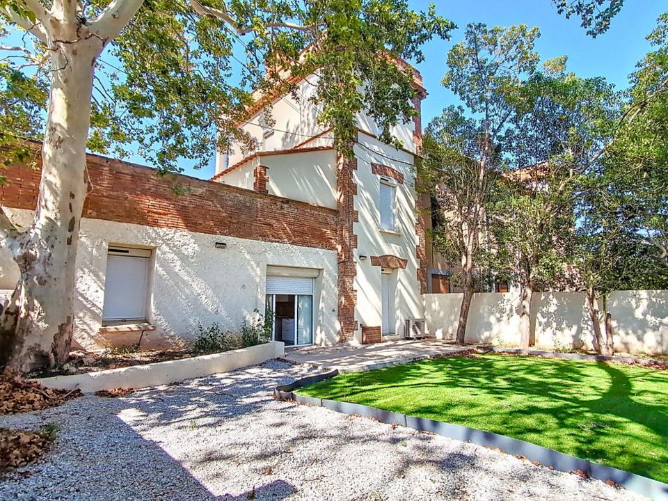 Villa i Thuir, Pyrenees-Orientales - foto 1