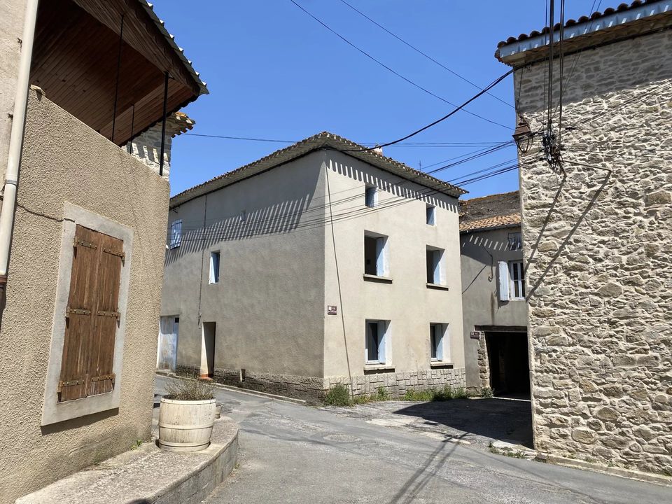 Landsbyhus i Azillanet, Herault - bilde 1