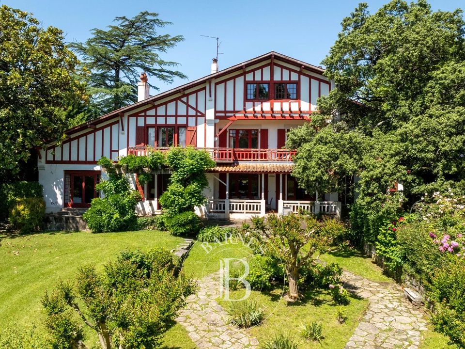 Villa i Saint-Jean-de-Luz, Pyrenees-Atlantiques - foto 1