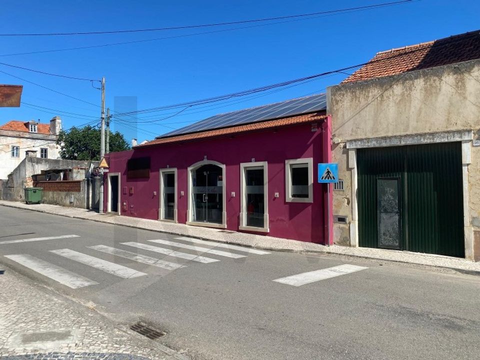 Erhvervsejendom i Valado dos Frades, Leiria - foto 4