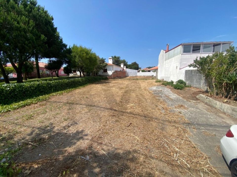 Helårsgrund i Valado dos Frades, Leiria - foto 3