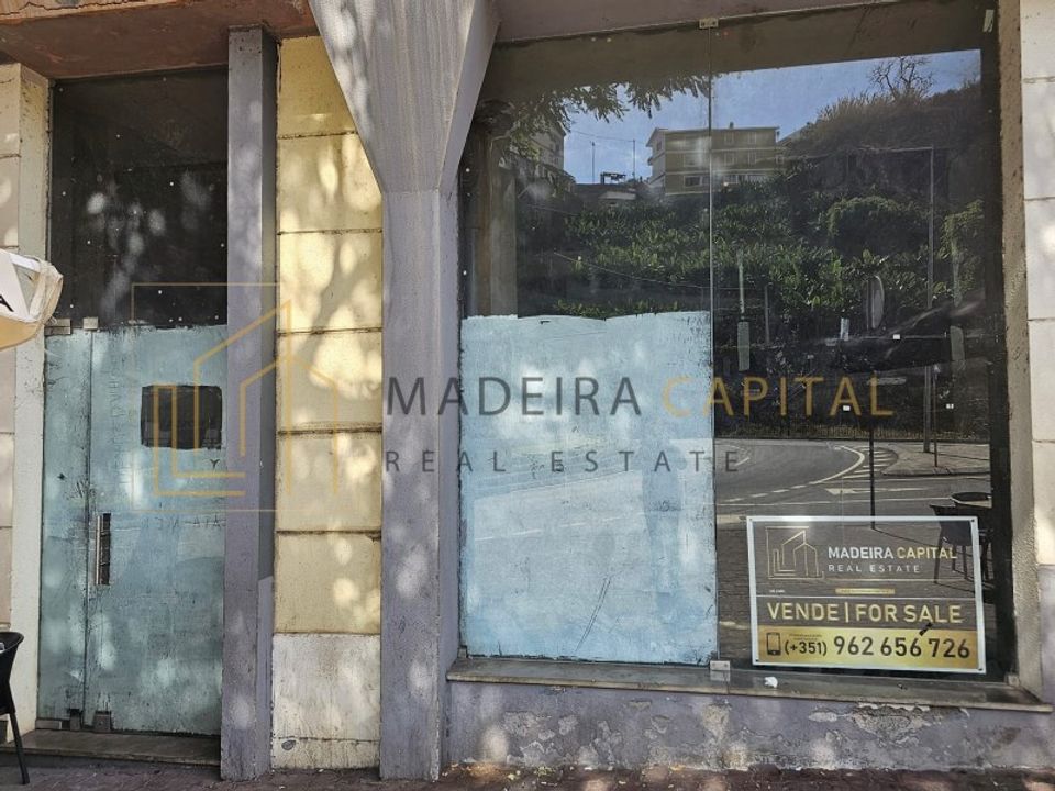 Erhvervsejendom i Camara de Lobos, Madeira - foto 1