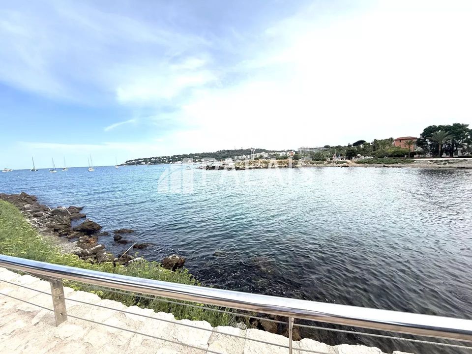 Lejlighed i Antibes, Alpes-Maritimes - foto 1