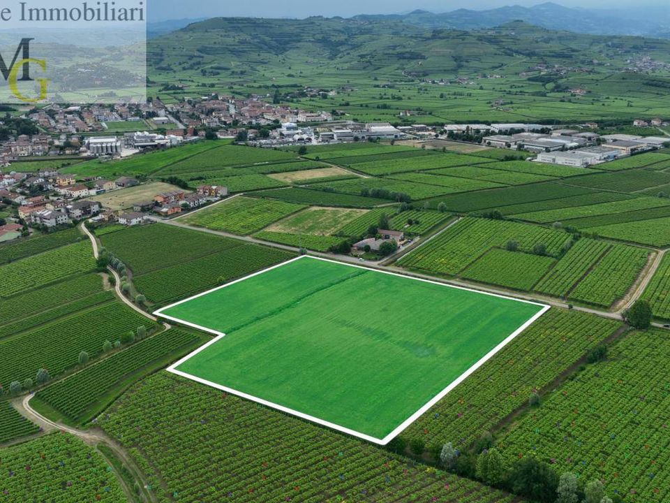 Helårsgrund i Monteforte d'Alpone, Verona - foto 1