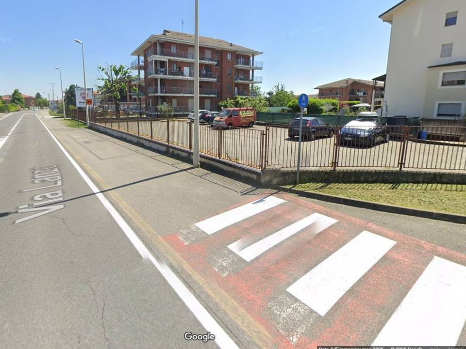 Parkeringsplads i Cirie, Turin - foto 3
