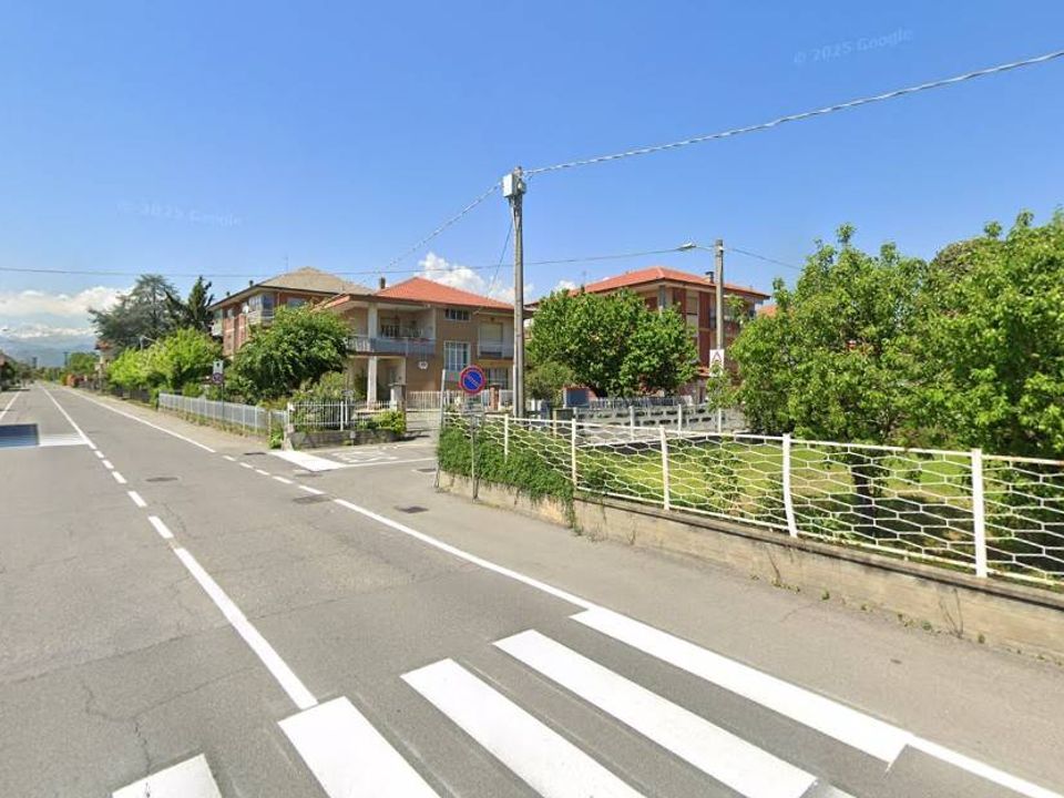 Parkeringsplads i Cirie, Turin - foto 5