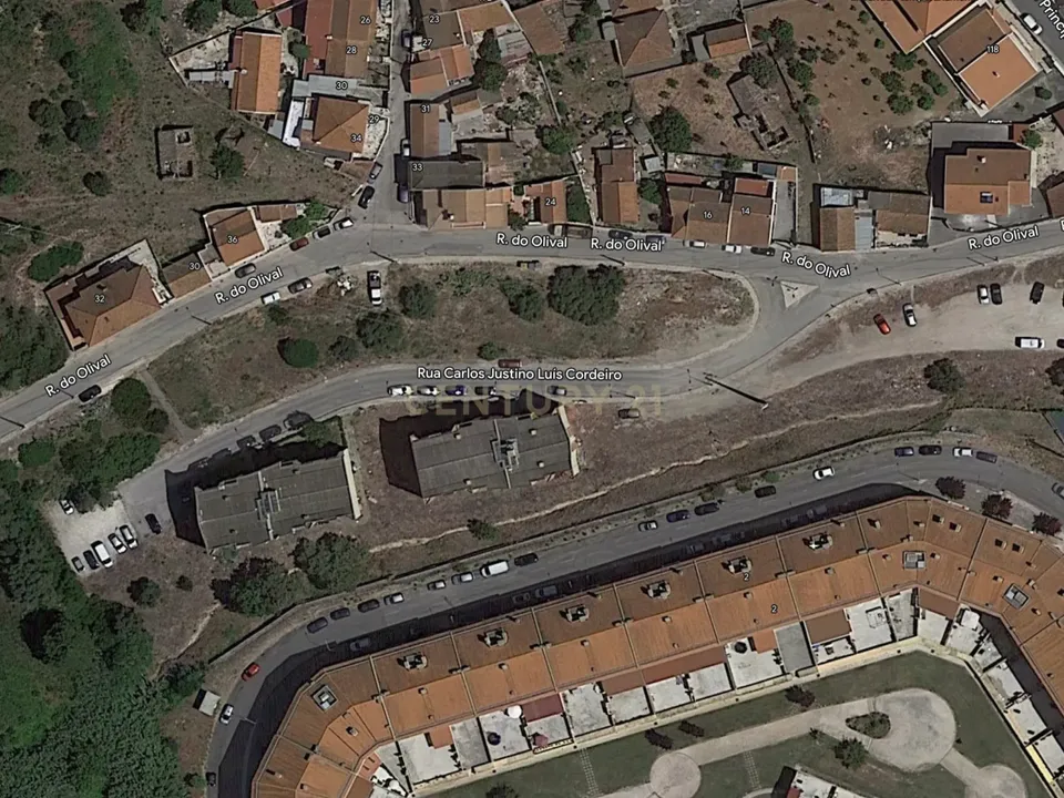 Helårsgrund i Alenquer, Lisbon - foto 1
