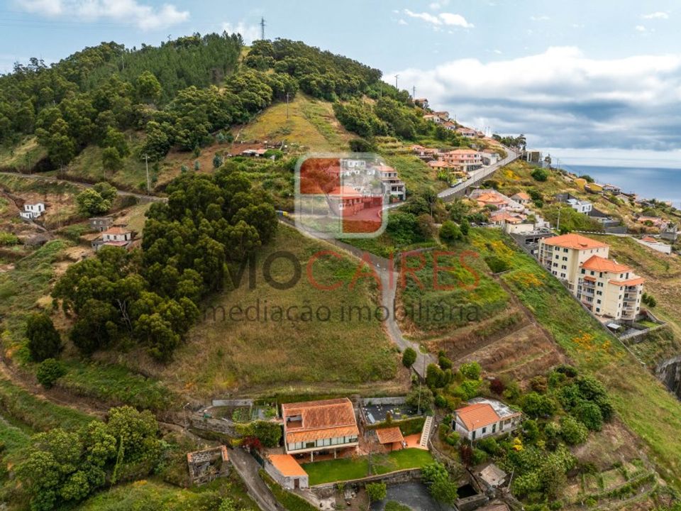 Helårsgrund i Caniço, Madeira - foto 1