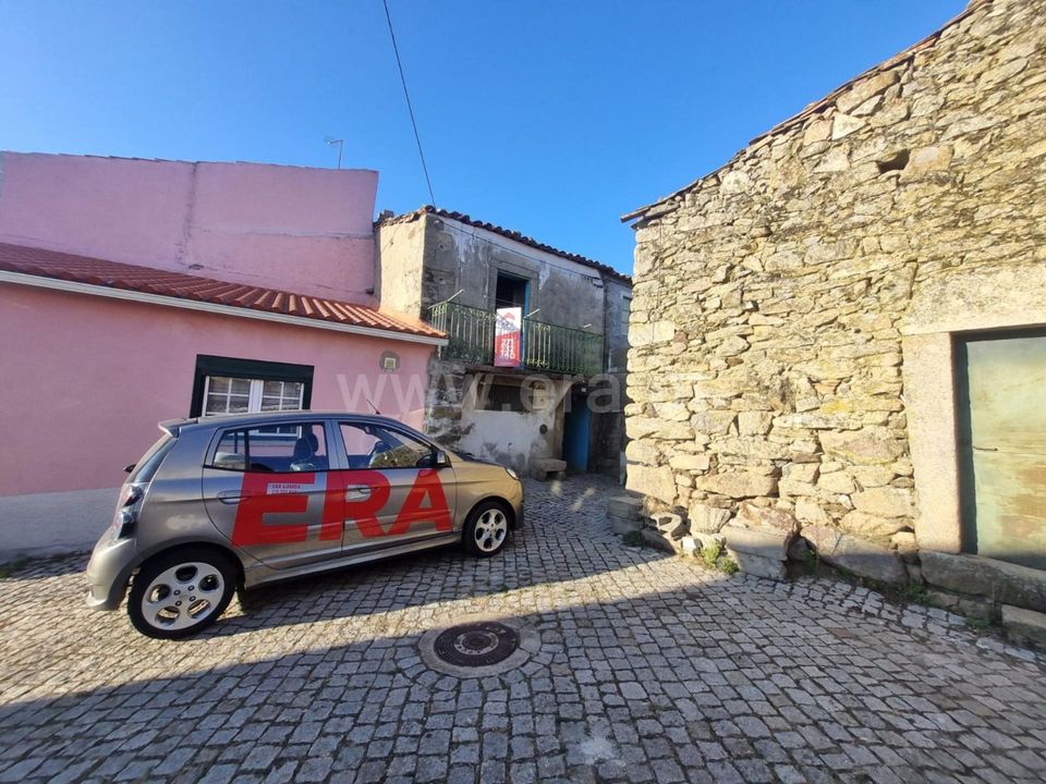 Landsbyhus i Figueira de Castelo Rodrigo, Guarda - foto 1