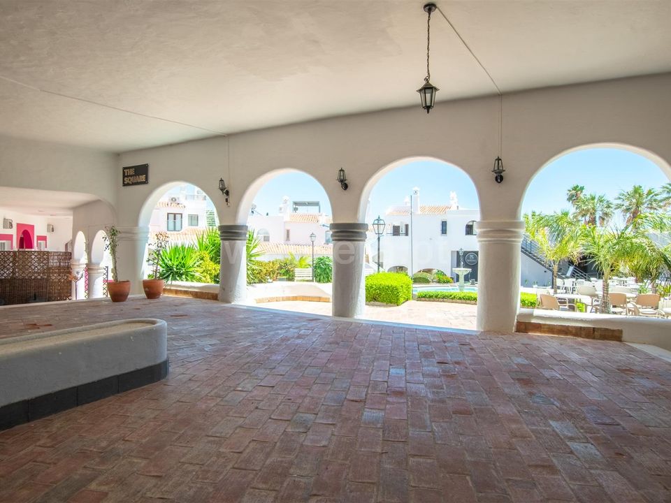 Erhvervsejendom i Lagoa, Faro - foto 2