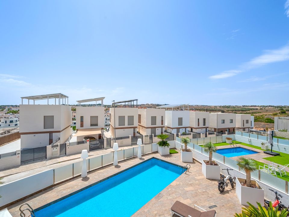 Villa i Villamartin, Alicante - foto 2