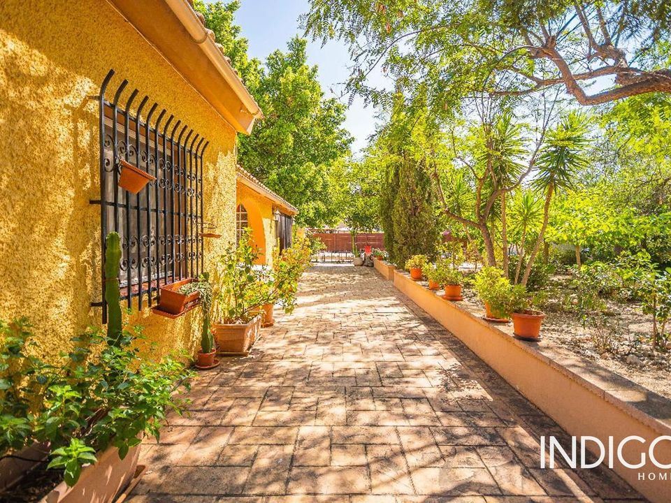 Villa i San Vicente Del Raspeig, Alicante - foto 1