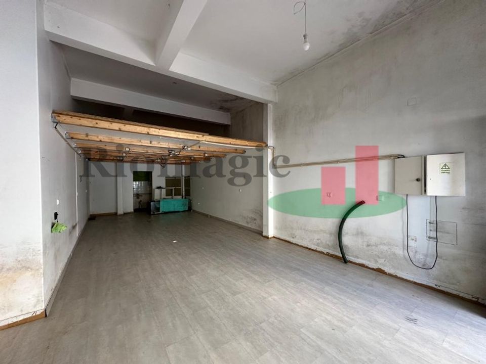Erhvervsejendom i Loures, Lisbon - foto 4