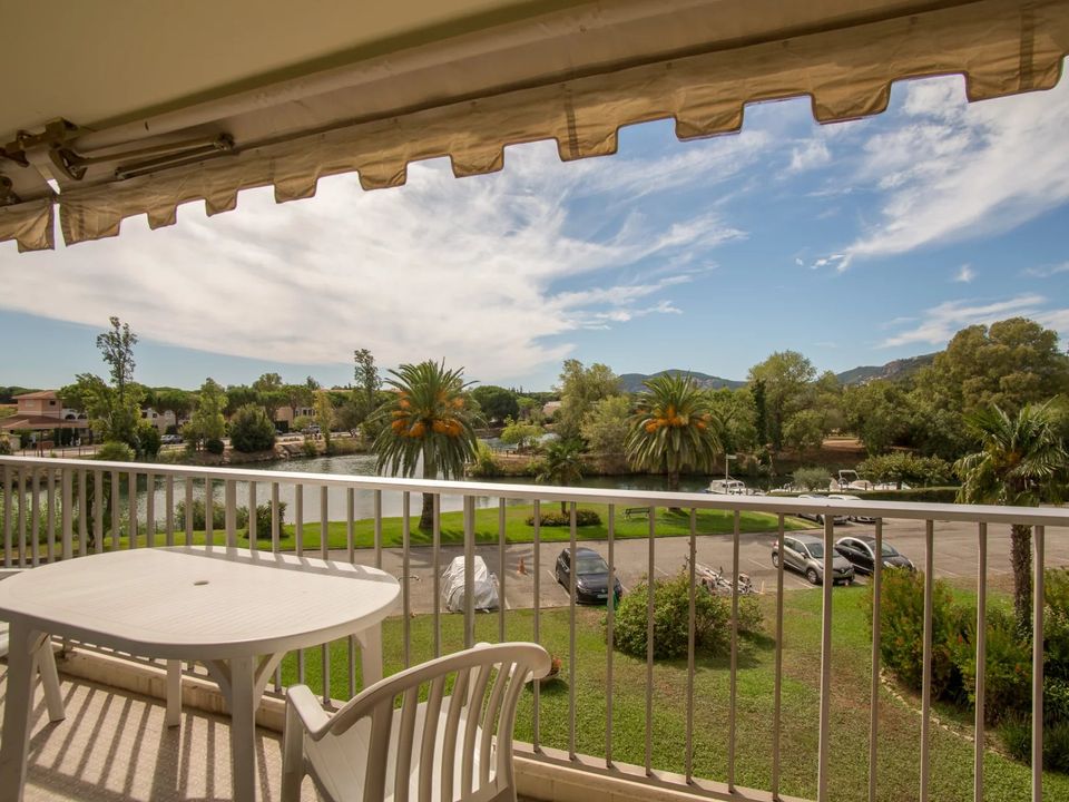 Lejlighed i Mandelieu-la-Napoule, Alpes-Maritimes - foto 1
