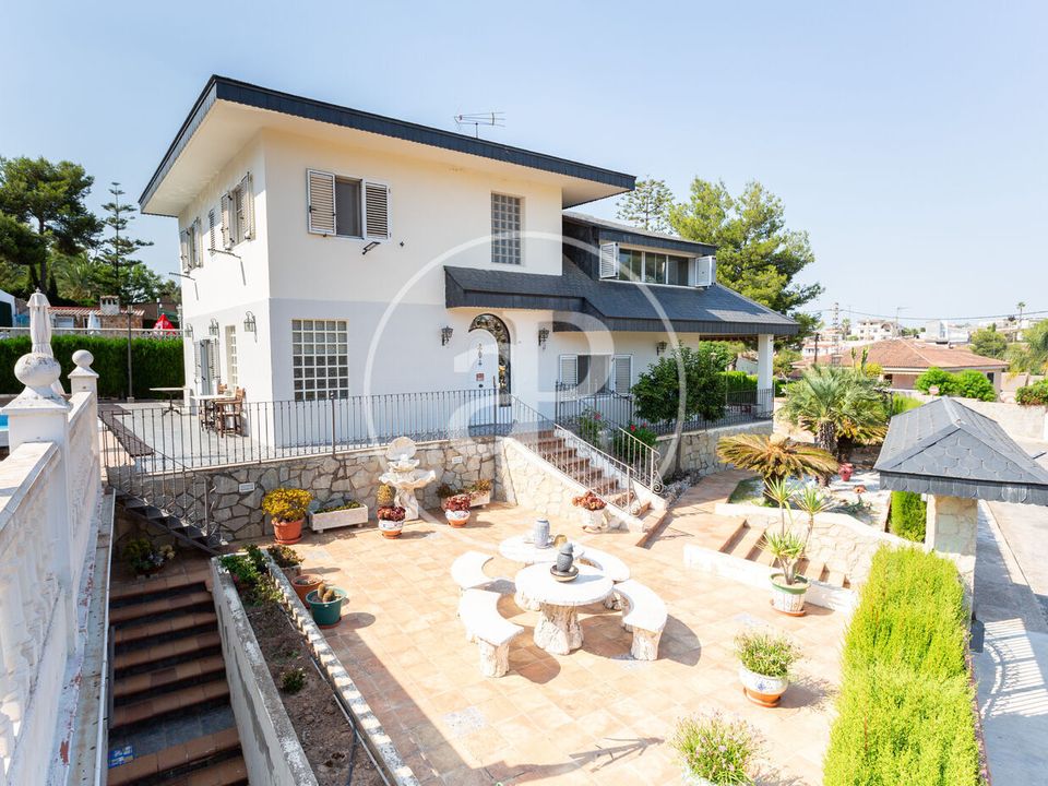 Villa i Chiva, Valencia - bilde 1
