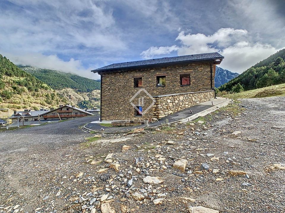 Erhvervsejendom i Os De Civis, Lerida - foto 5