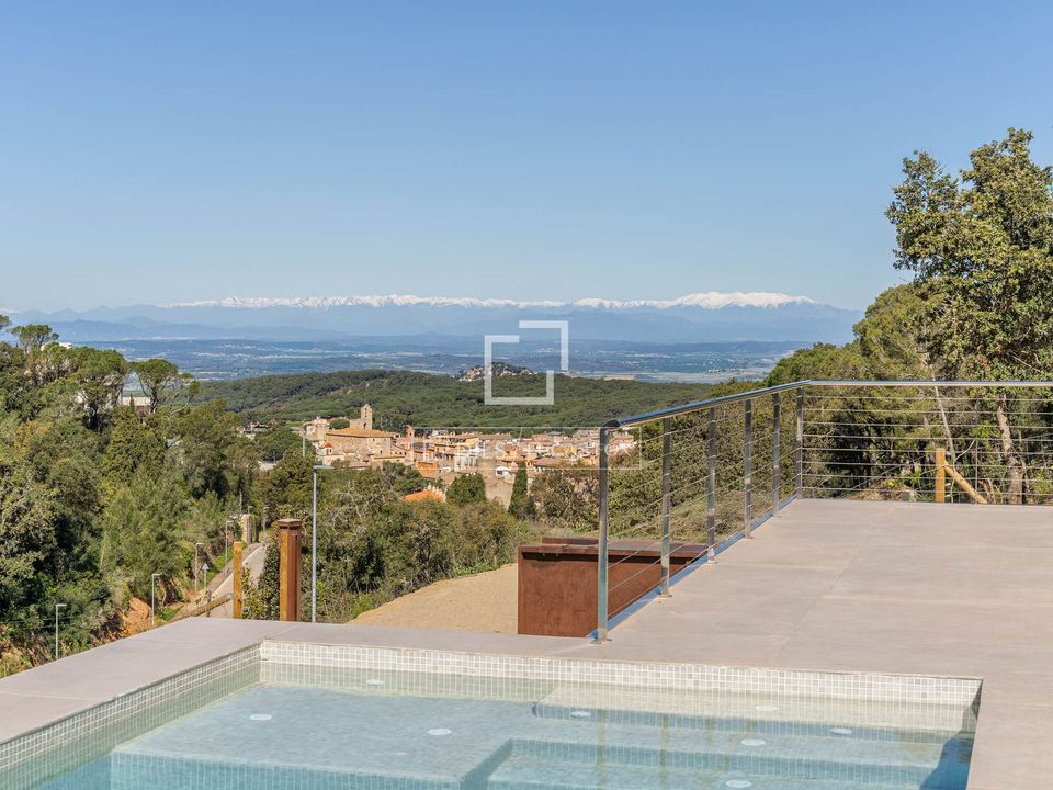 Villa i Begur, Gerona - foto 1