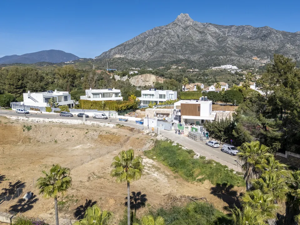 Helårsgrund i Marbella, Malaga - foto 3