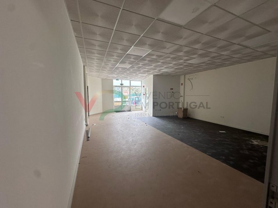 Erhvervsejendom i Oia, Aveiro - foto 1