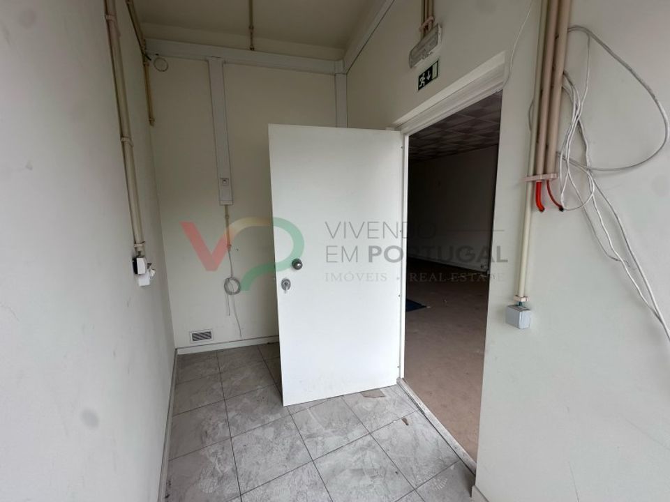 Erhvervsejendom i Oia, Aveiro - foto 5