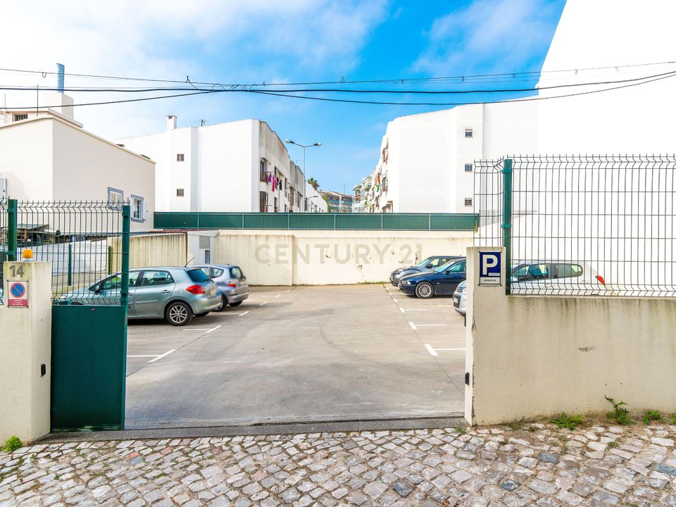Helårsgrund i Almada, Setubal - foto 1