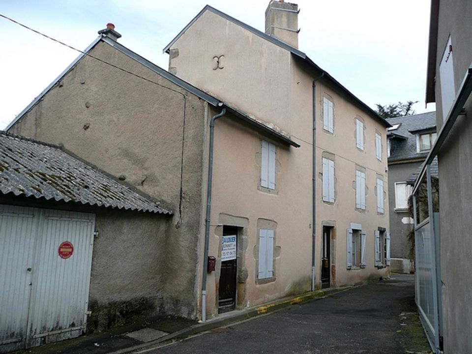 Villa i Saint-Gervais-d'Auvergne, Puy-de-Dome - foto 1