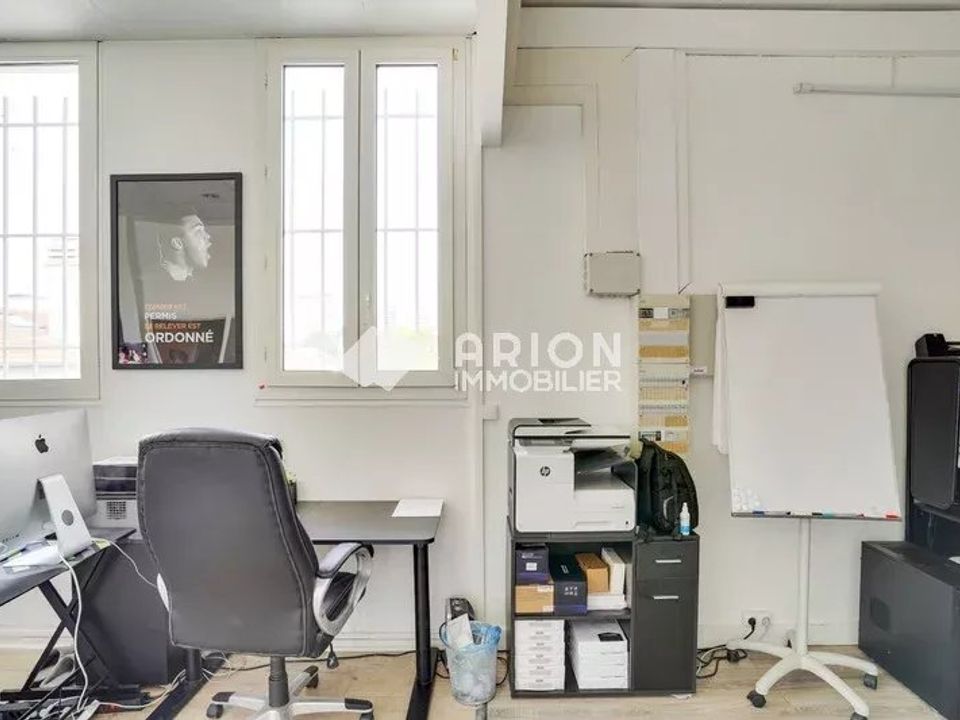 Erhvervsejendom i Bagnolet, Seine-Saint-Denis - foto 2