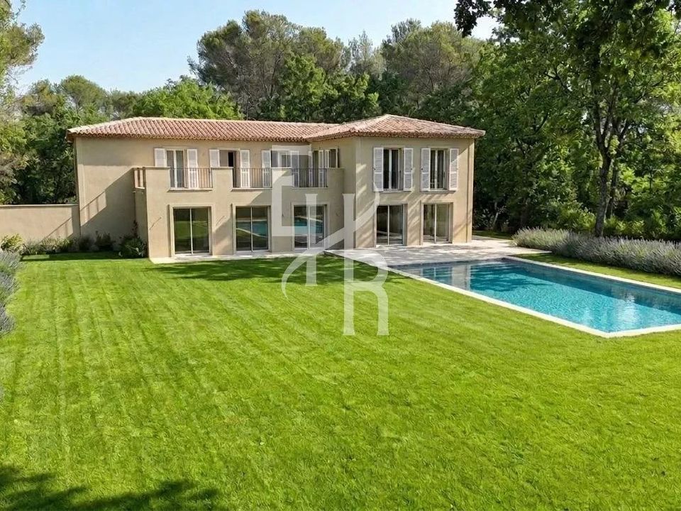 Villa i Mougins, Alpes-Maritimes - foto 1