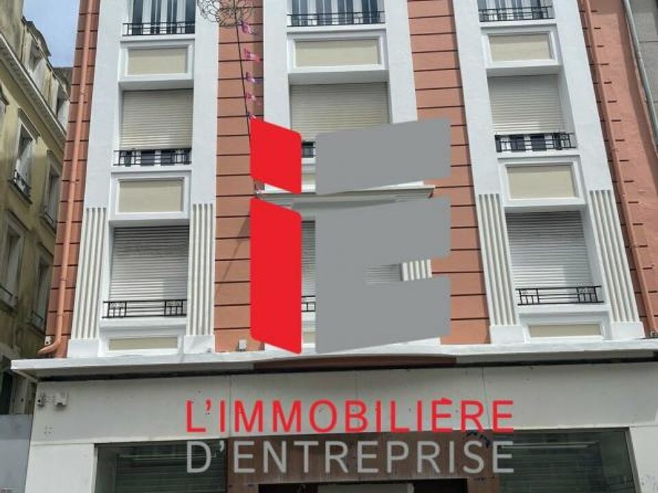 Erhvervsejendom i Lorient, Morbihan - foto 1