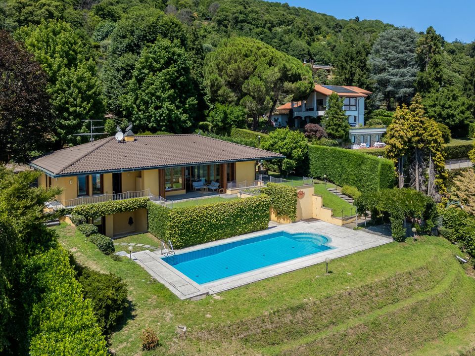 Villa i Lesa, Novara - foto 1