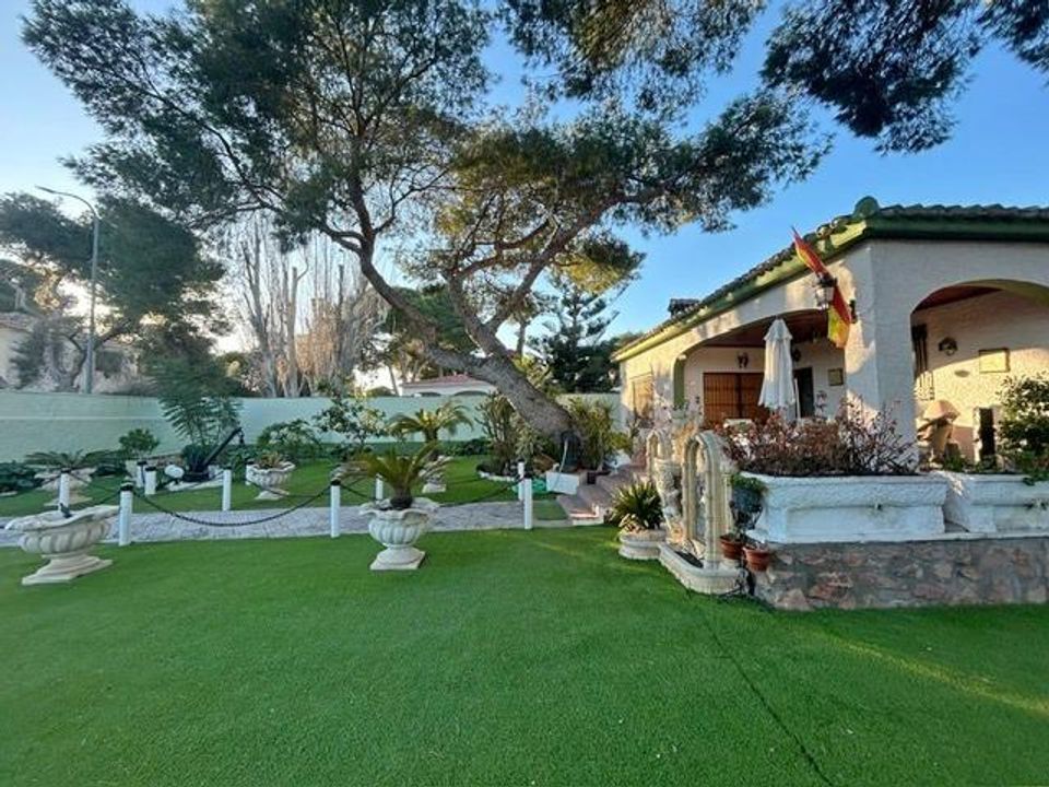 Villa i Dehesa De Campoamor, Alicante - bilde 4