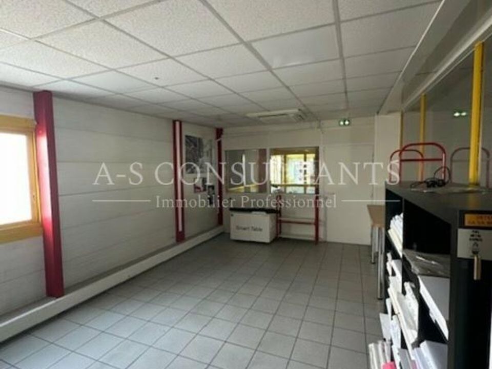 Erhvervsejendom i Albertville, Savoie - foto 4